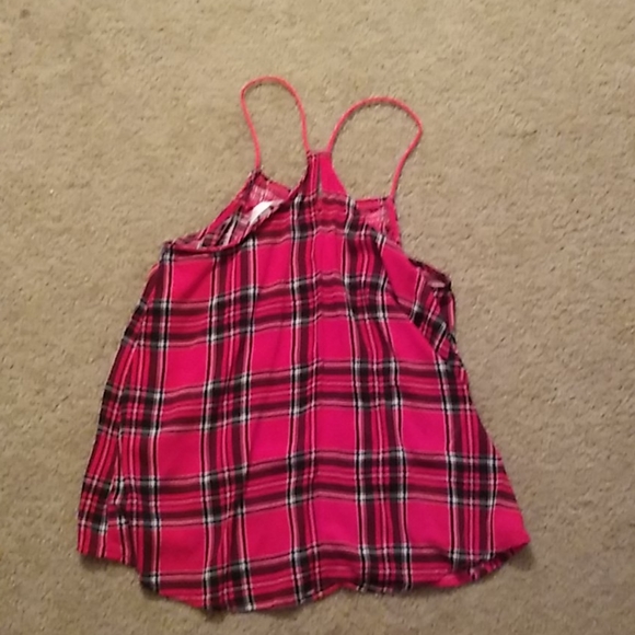 Top - Picture 2 of 2